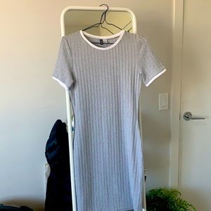 Divided H&M, T-shirt dress